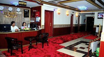 Sky Ways Hotel Dubai Exterior foto